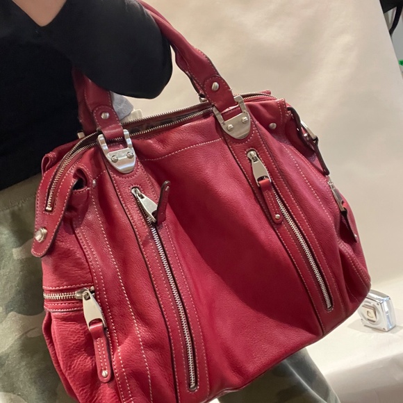 B Makowsky Red shoulder/arm bag - Picture 10 of 13